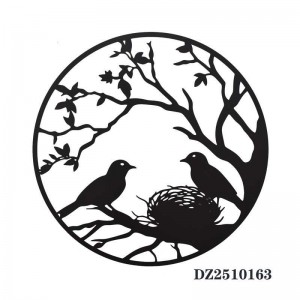 Metal Animal Shape Wall Decoration