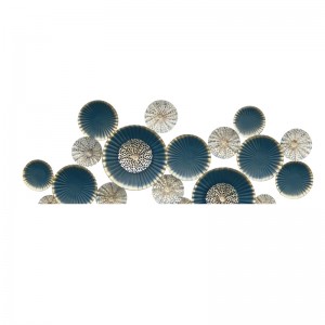 Metal Wall Art Decor Retro Wall Sculpture Hanging for Bedroom Home Wall Decor Ideal Gift